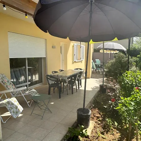 Hébergement de vacances Au Pied De Lascaux *
